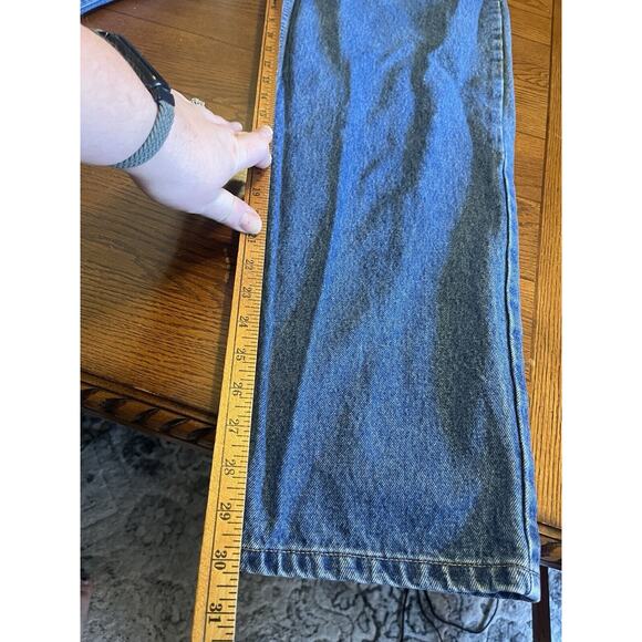 Cabelas Men's Jeans 38x30 Blue Dark Wash Straight Leg Denim Hunting Gear EUC - Picture 4 of 10